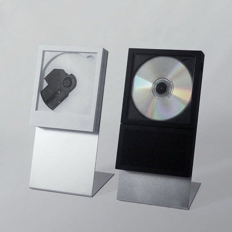 【CD隨身聽周邊】日本 Instant Disk Audio-CP1/2 CD隨身聽周邊 直立架、壁掛配件、專用收納包
